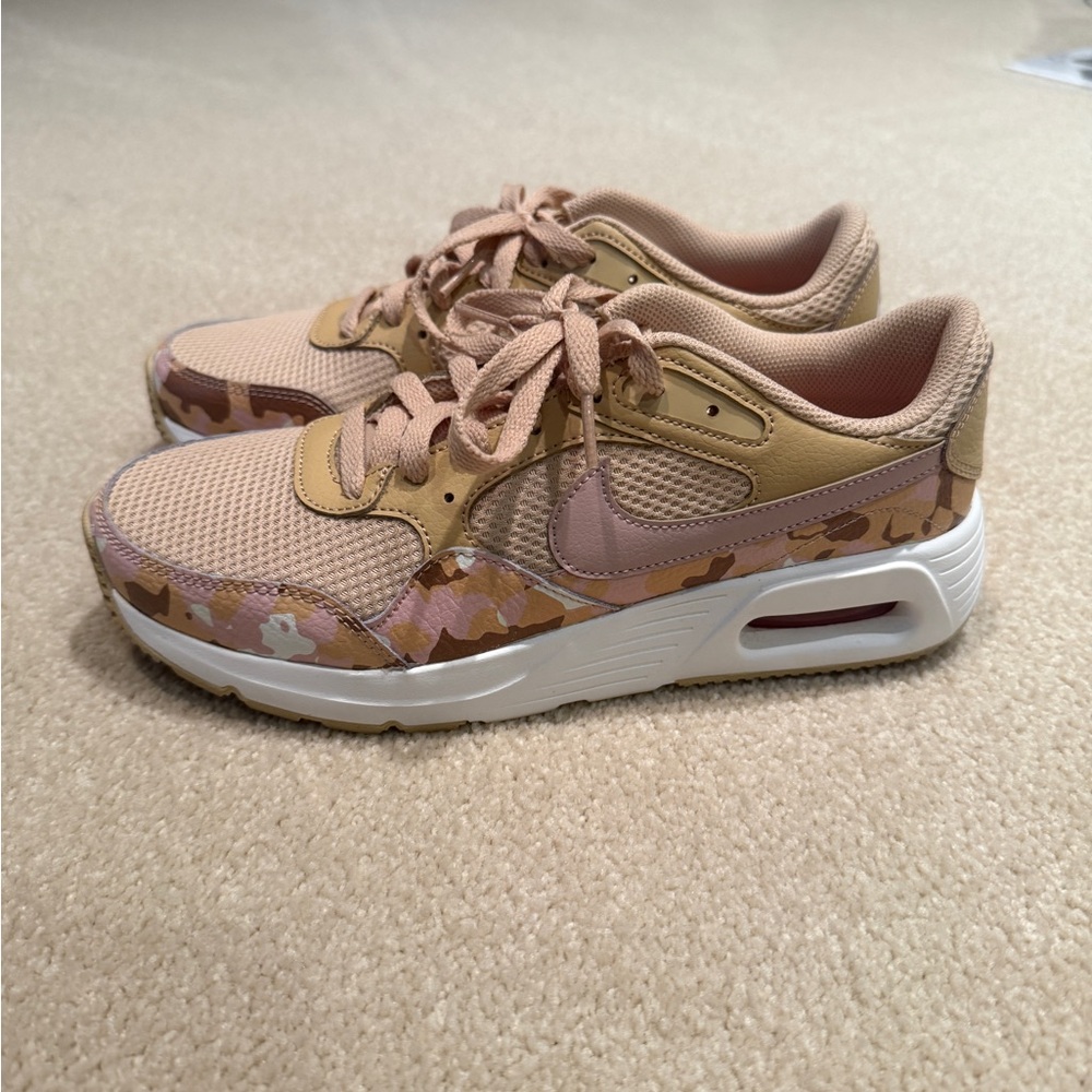 Nike Women's Tan and Pink Sneakers